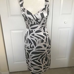 WHBM Elegant & stunning B&W cocktail dress.